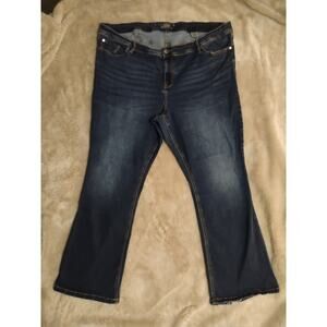 Torrid Luxe Slim Boot Jeans Size 28R Mid Rise Stretch Denim Inseam 31" NEW